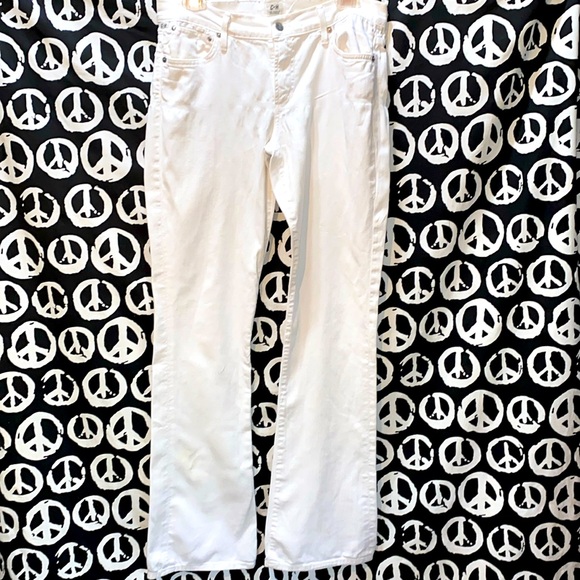 CITIZENS OF HUMANITY WHITE BOOTCUT DISTRESSED JEANS SZ...